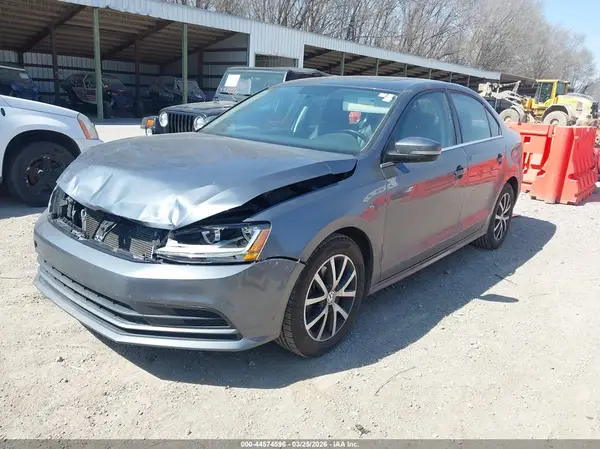 3VWDB7AJ1HM382797 2017 VOLKSWAGEN JETTA - Image 2