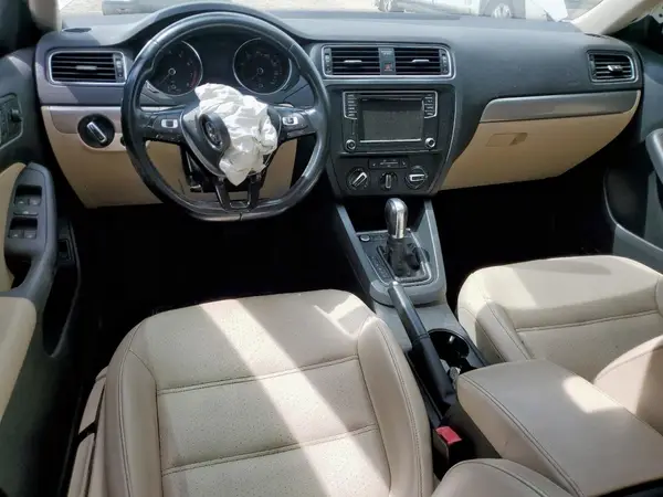 3VWDB7AJ1HM384596 2017 VOLKSWAGEN JETTA - Image 8