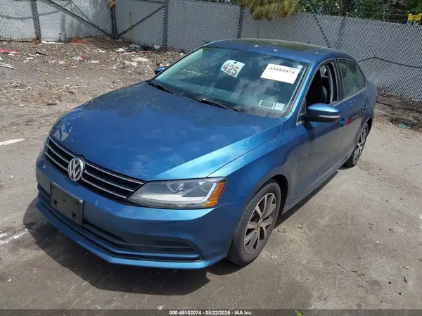 3VWDB7AJ1HM387241 2017 VOLKSWAGEN JETTA - Image 2
