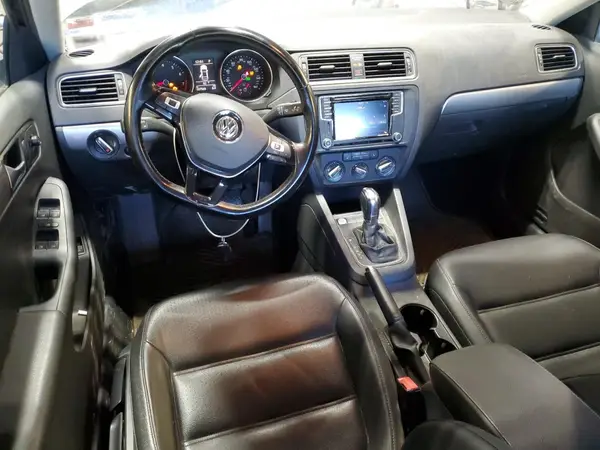3VWDB7AJ1HM393976 2017 VOLKSWAGEN JETTA - Image 8