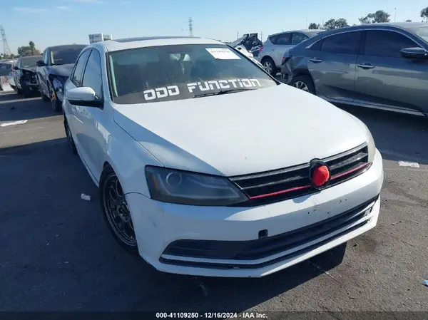 3VWDB7AJ1HM398143 2017 VOLKSWAGEN JETTA - Image 1