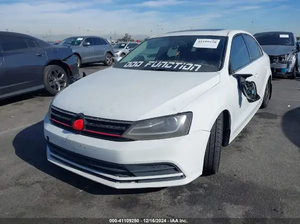 3VWDB7AJ1HM398143 2017 VOLKSWAGEN JETTA - Image 2