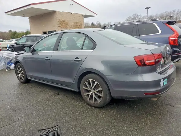 3VWDB7AJ1HM405933 2017 VOLKSWAGEN JETTA - Image 2