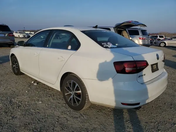 3VWDB7AJ1HM406922 2017 VOLKSWAGEN JETTA - Image 2