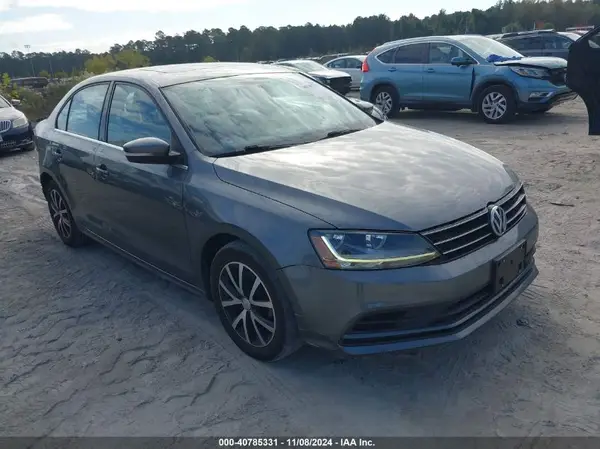 3VWDB7AJ1HM409061 2017 VOLKSWAGEN JETTA - Image 1