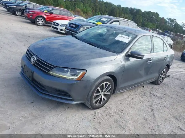 3VWDB7AJ1HM409061 2017 VOLKSWAGEN JETTA - Image 2