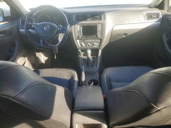 3VWDB7AJ1HM411389 2017 VOLKSWAGEN JETTA - Image 8