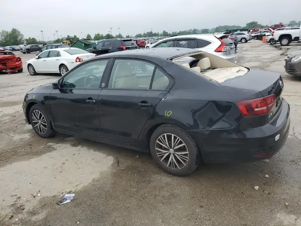 3VWDB7AJ1JM205723 2018 VOLKSWAGEN JETTA - Image 2