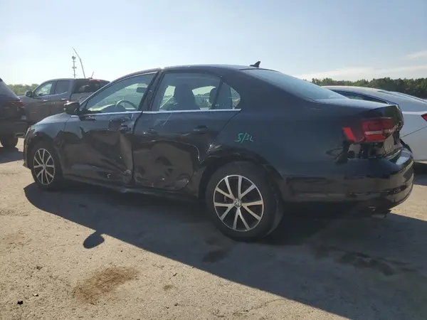 3VWDB7AJ1JM208671 2018 VOLKSWAGEN JETTA - Image 2