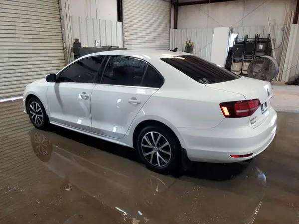 3VWDB7AJ1JM208881 2018 VOLKSWAGEN JETTA - Image 2