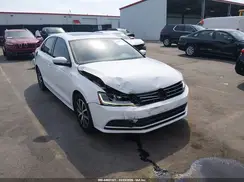 3VWDB7AJ1JM223753 2018 VOLKSWAGEN JETTA
