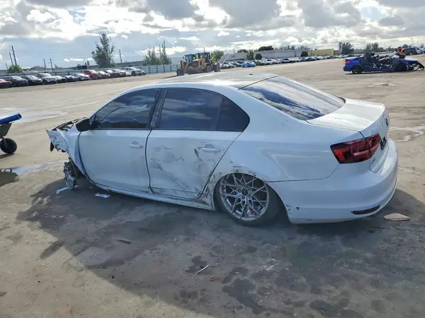 3VWDB7AJ1JM223879 2018 VOLKSWAGEN JETTA - Image 2
