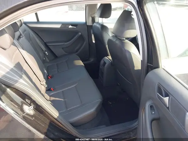 3VWDB7AJ1JM228984 2018 VOLKSWAGEN JETTA - Image 8