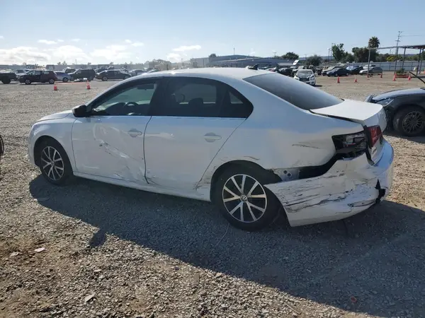 3VWDB7AJ1JM230928 2018 VOLKSWAGEN JETTA - Image 2