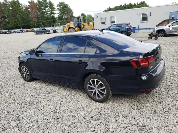 3VWDB7AJ1JM235014 2018 VOLKSWAGEN JETTA - Image 2