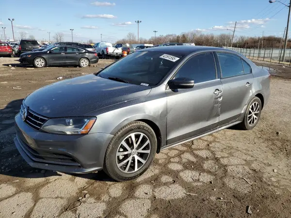 3VWDB7AJ1JM238933 2018 VOLKSWAGEN JETTA - Image 1