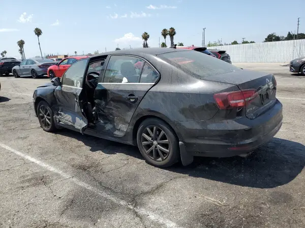 3VWDB7AJ1JM241881 2018 VOLKSWAGEN JETTA - Image 2