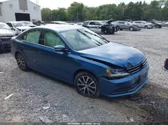 3VWDB7AJ1JM255957 2018 VOLKSWAGEN JETTA
