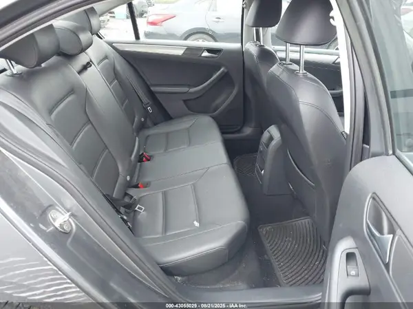 3VWDB7AJ2HM201514 2017 VOLKSWAGEN JETTA - Image 8