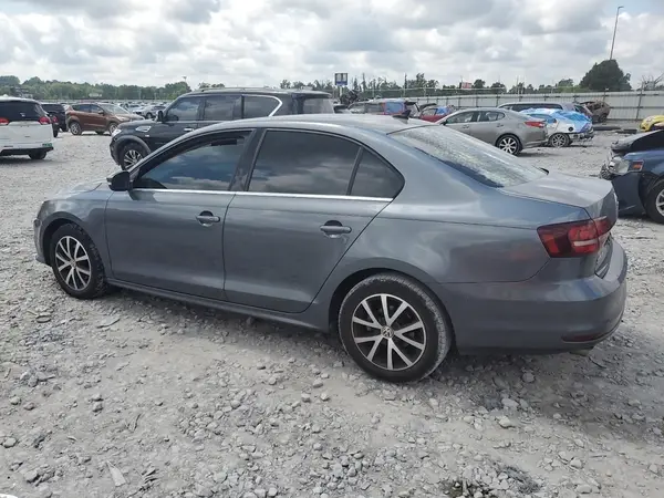 3VWDB7AJ2HM201996 2017 VOLKSWAGEN JETTA - Image 2
