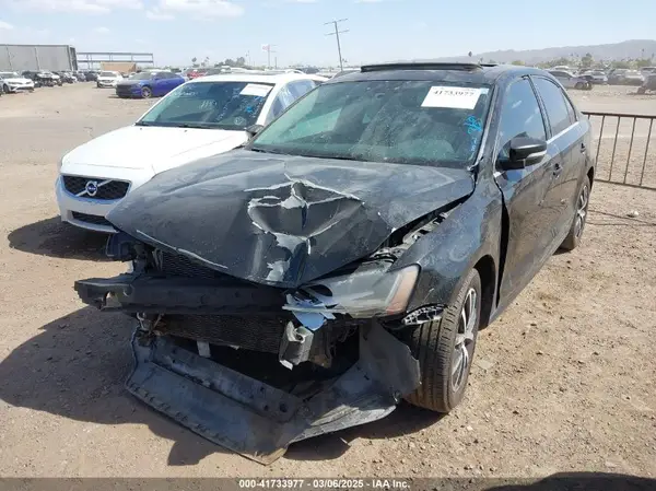 3VWDB7AJ2HM208012 2017 VOLKSWAGEN JETTA - Image 2