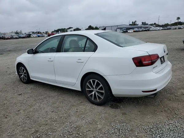 3VWDB7AJ2HM208544 2017 VOLKSWAGEN JETTA - Image 2