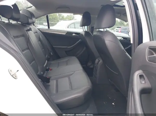 3VWDB7AJ2HM222041 2017 VOLKSWAGEN JETTA - Image 8