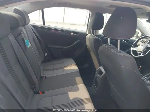 3VWDB7AJ2HM226333 2017 VOLKSWAGEN JETTA - Image 8