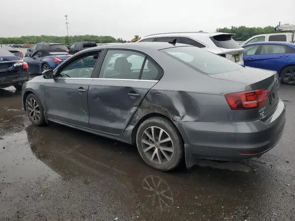 3VWDB7AJ2HM242967 2017 VOLKSWAGEN JETTA - Image 2