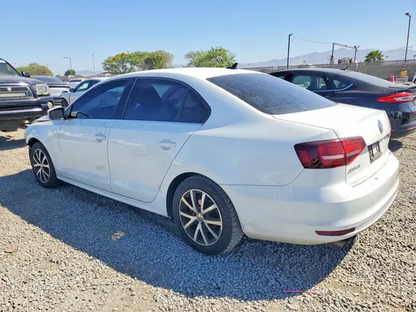 3VWDB7AJ2HM255198 2017 VOLKSWAGEN JETTA - Image 2