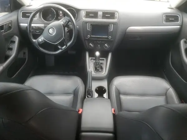 3VWDB7AJ2HM257520 2017 VOLKSWAGEN JETTA - Image 8