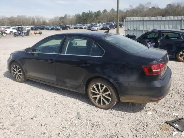 3VWDB7AJ2HM264824 2017 VOLKSWAGEN JETTA - Image 2