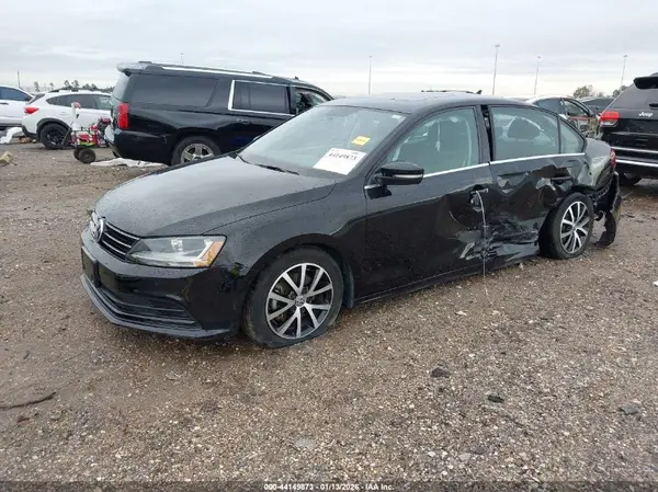 3VWDB7AJ2HM265424 2017 VOLKSWAGEN JETTA - Image 2