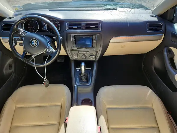3VWDB7AJ2HM269540 2017 VOLKSWAGEN JETTA - Image 8