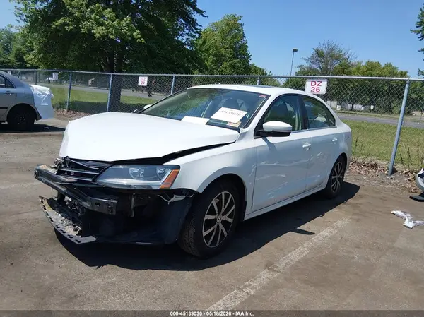 3VWDB7AJ2HM273197 2017 VOLKSWAGEN JETTA - Image 2