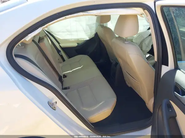 3VWDB7AJ2HM285317 2017 VOLKSWAGEN JETTA - Image 8