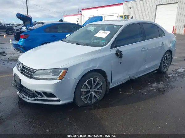 3VWDB7AJ2HM285690 2017 VOLKSWAGEN JETTA - Image 2