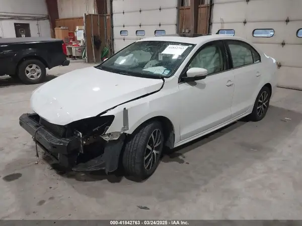 3VWDB7AJ2HM287858 2017 VOLKSWAGEN JETTA - Image 2