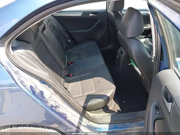 3VWDB7AJ2HM289741 2017 VOLKSWAGEN JETTA - Image 8