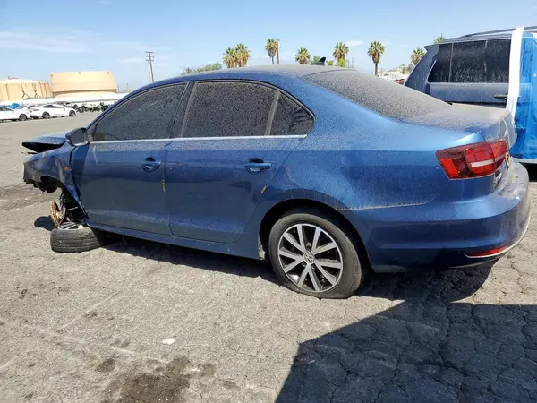 3VWDB7AJ2HM292235 2017 VOLKSWAGEN JETTA - Image 2