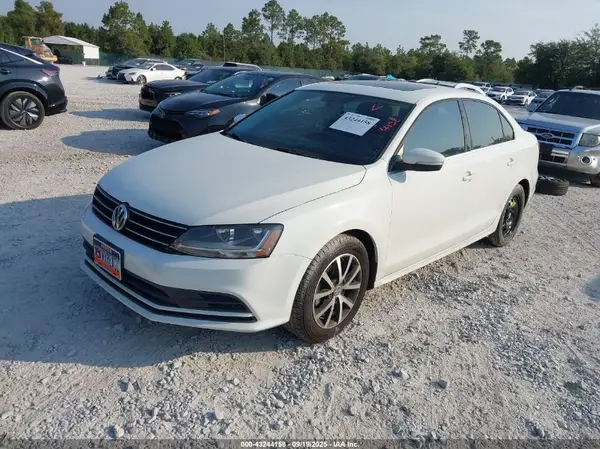 3VWDB7AJ2HM296348 2017 VOLKSWAGEN JETTA - Image 2