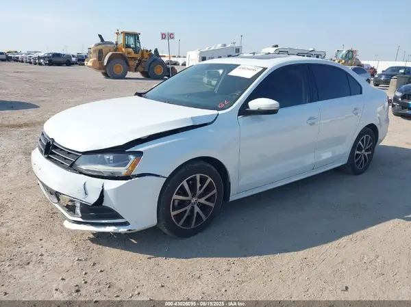 3VWDB7AJ2HM305288 2017 VOLKSWAGEN JETTA - Image 2
