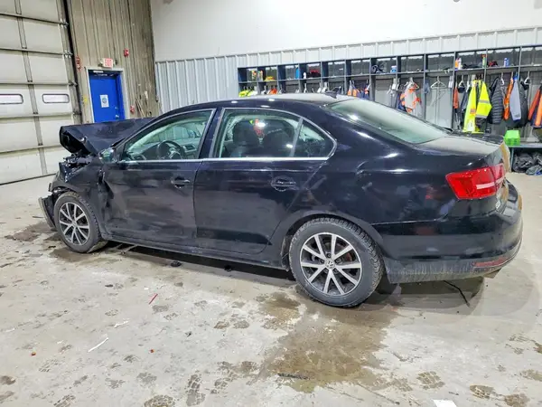 3VWDB7AJ2HM306330 2017 VOLKSWAGEN JETTA - Image 2