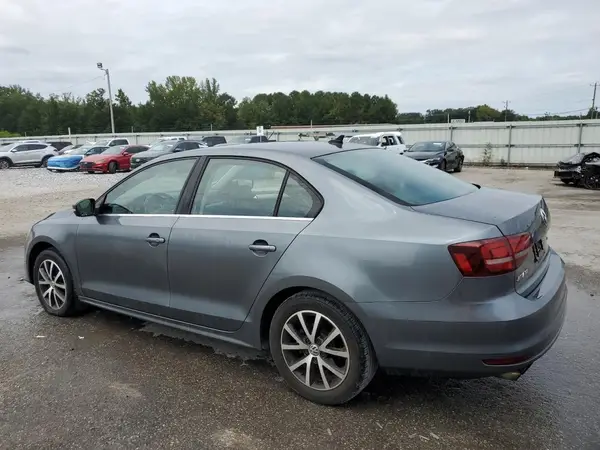 3VWDB7AJ2HM313844 2017 VOLKSWAGEN JETTA - Image 2