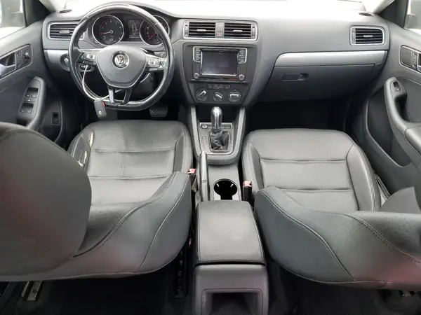 3VWDB7AJ2HM313844 2017 VOLKSWAGEN JETTA - Image 8