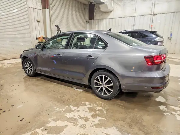 3VWDB7AJ2HM317859 2017 VOLKSWAGEN JETTA - Image 2