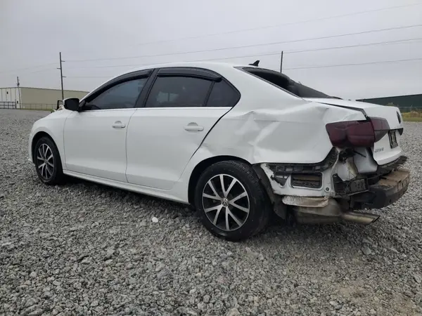 3VWDB7AJ2HM318798 2017 VOLKSWAGEN JETTA - Image 2