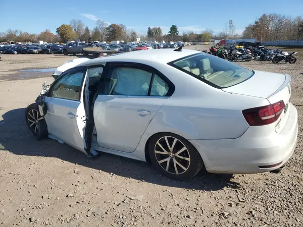 3VWDB7AJ2HM334158 2017 VOLKSWAGEN JETTA - Image 2