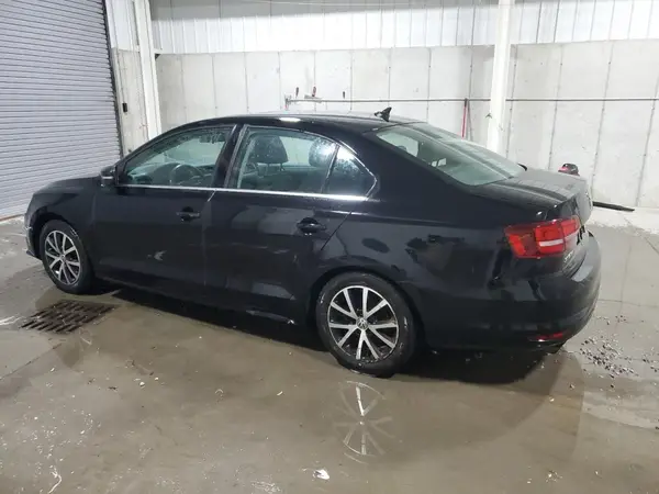 3VWDB7AJ2HM340574 2017 VOLKSWAGEN JETTA - Image 2