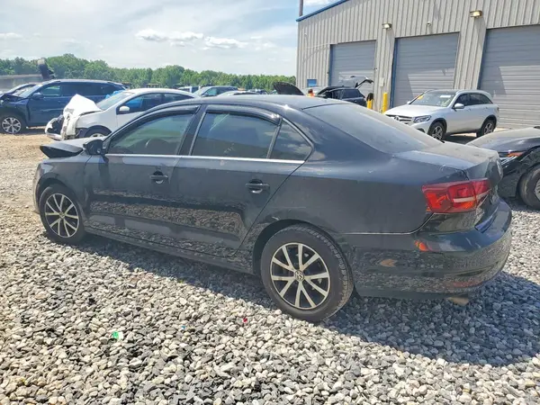 3VWDB7AJ2HM347704 2017 VOLKSWAGEN JETTA - Image 2